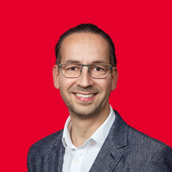 Frank Bauer